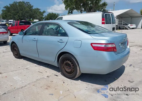 2009 Toyota Camry Le z USA, uszkodzony, nr VIN 4T1BE46K39U846604
